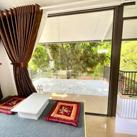 Lake View Homestay Pleiku Eksteriør bilde