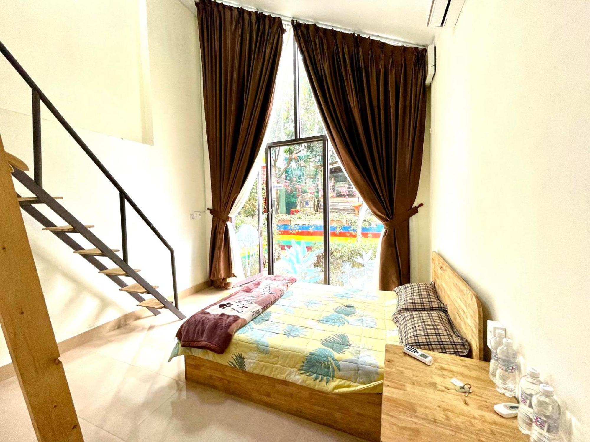 Lake View Homestay Pleiku Eksteriør bilde
